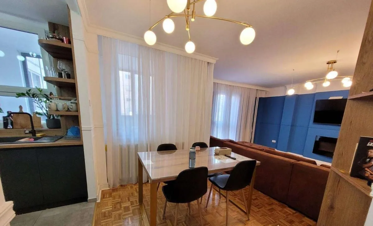 Prodaja, trosoban stan, 96m², Sajmište, Novi Sad