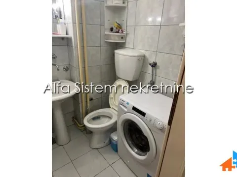 Rent, apartment, 40m², Južni Bulevar, Vračar Sve Podlokacije - image 3