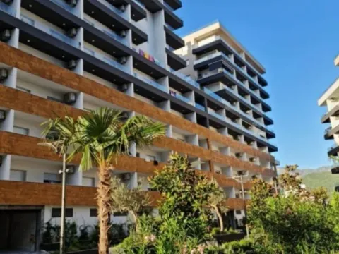 Izdavanje, garsonjera, 31m², Golubovina, Budva - image 9