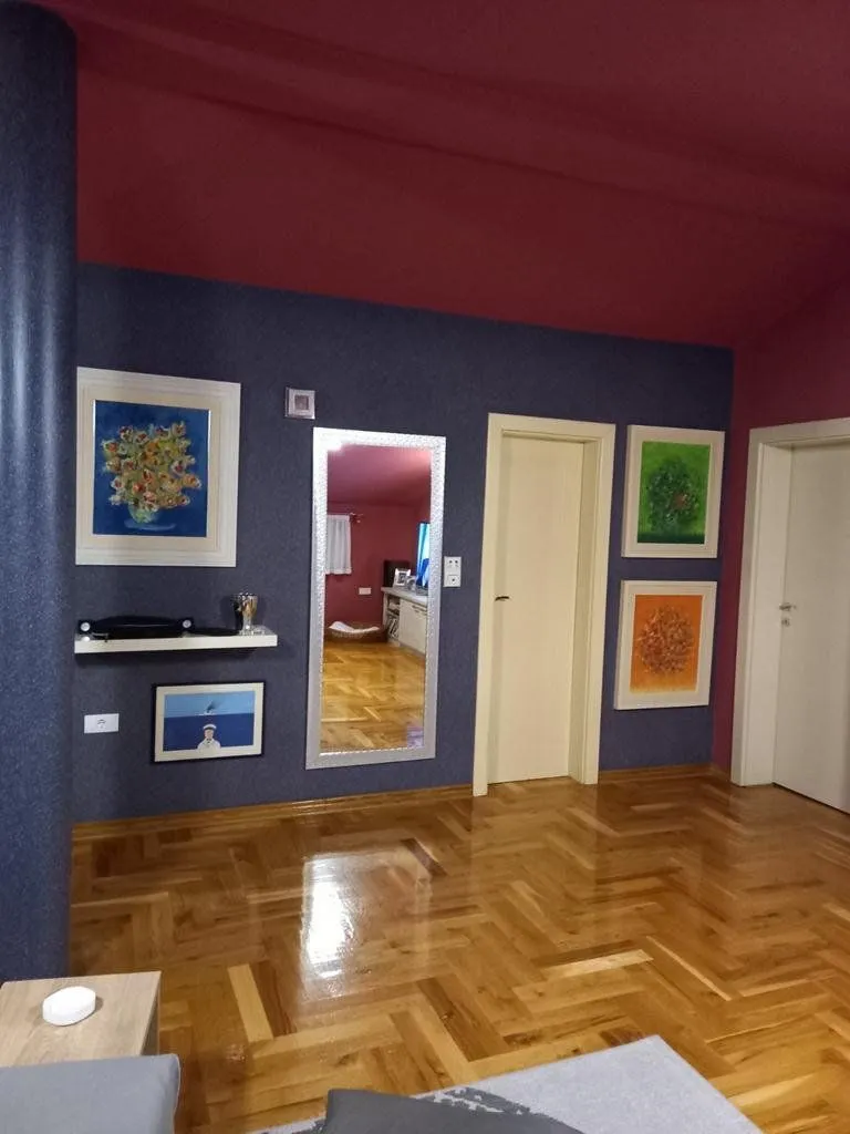 Prodaja, kuća, 180m², Podgorica, Crna Gora
