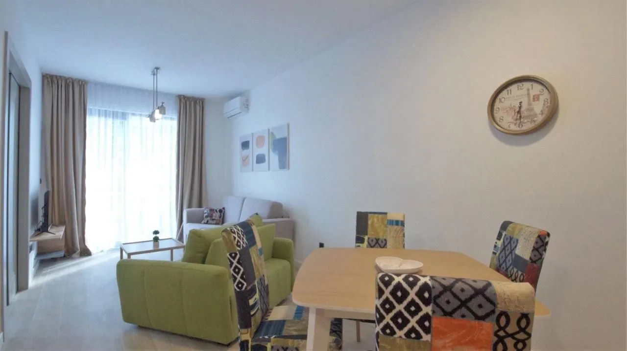 Rent, one bedroom apartment, 48m², Bečići, Budva