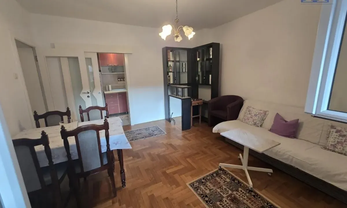 Izdavanje, dvosoban stan, 60m², Bulevar Oslobodjenja, Novi Sad Sve Podlokacije