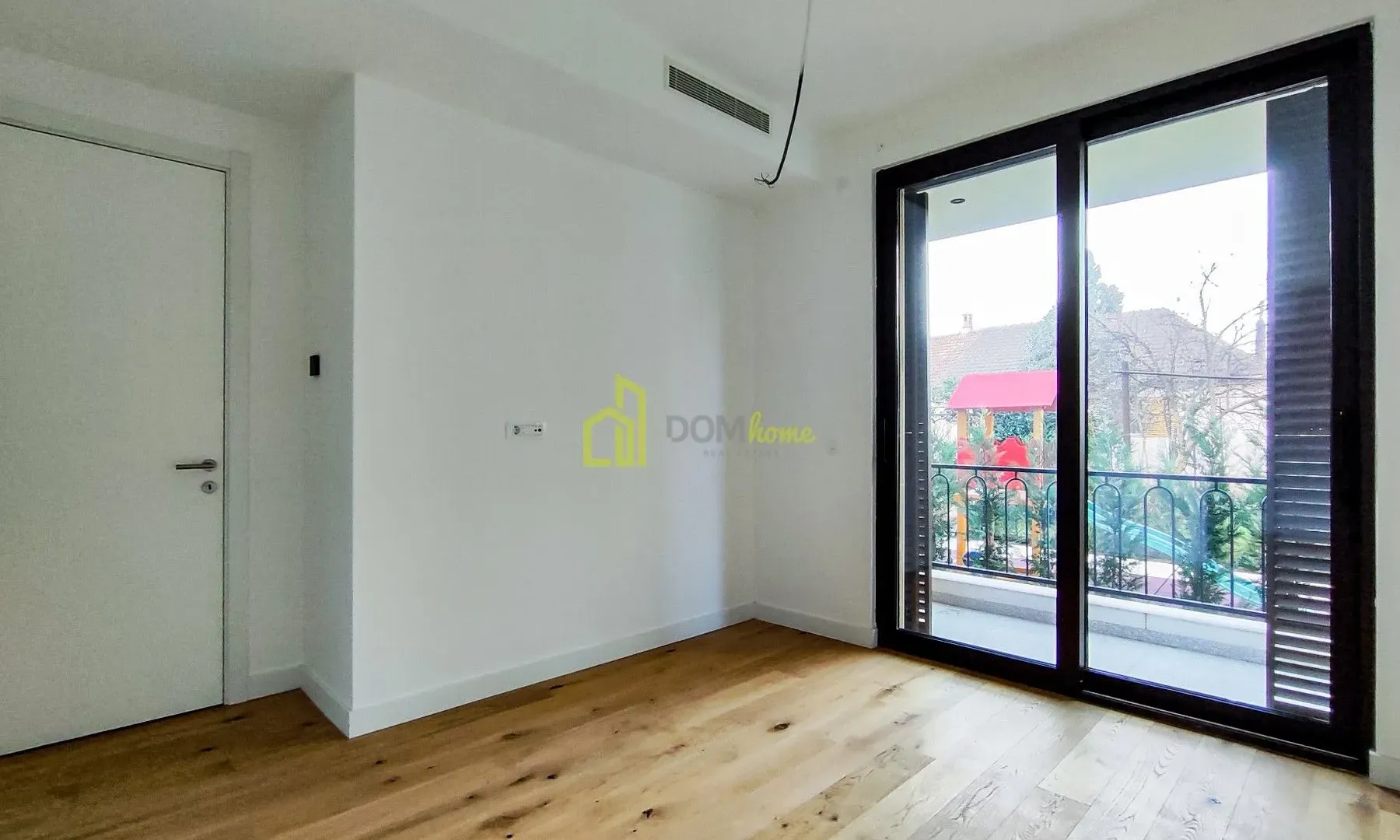 Rent, three bedroom apartment, 152m², Centar, Podgorica