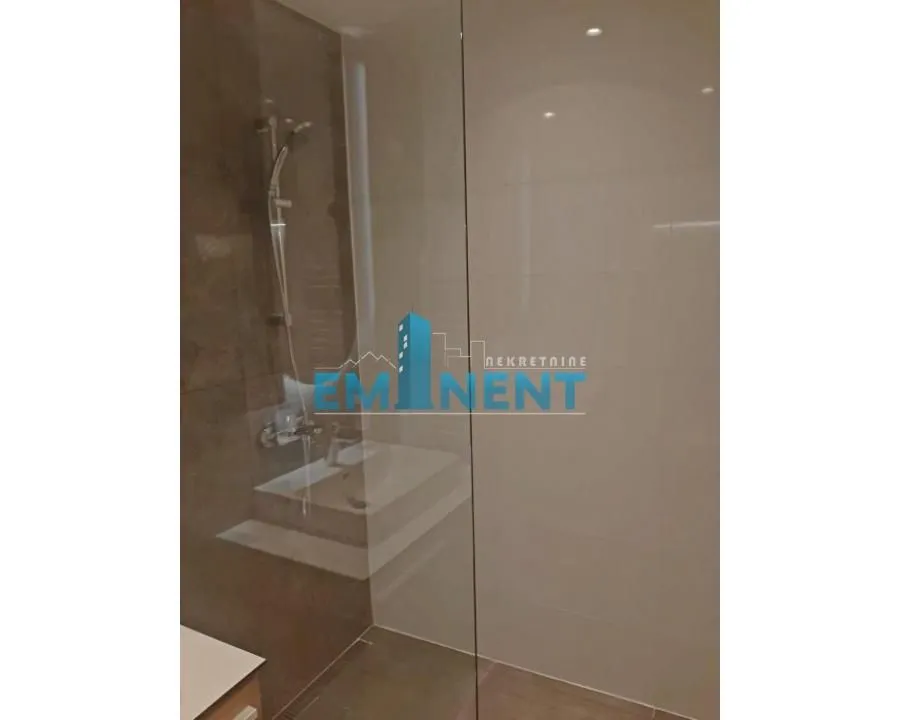 Izdavanje, stan, 32m², Savski Venac, Beograd
