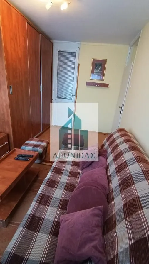 Izdavanje, trosoban stan, 64m², Medijana, Niš