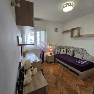 Rent, two bedroom apartment, 85m², Podgorica, Crna Gora - image 5