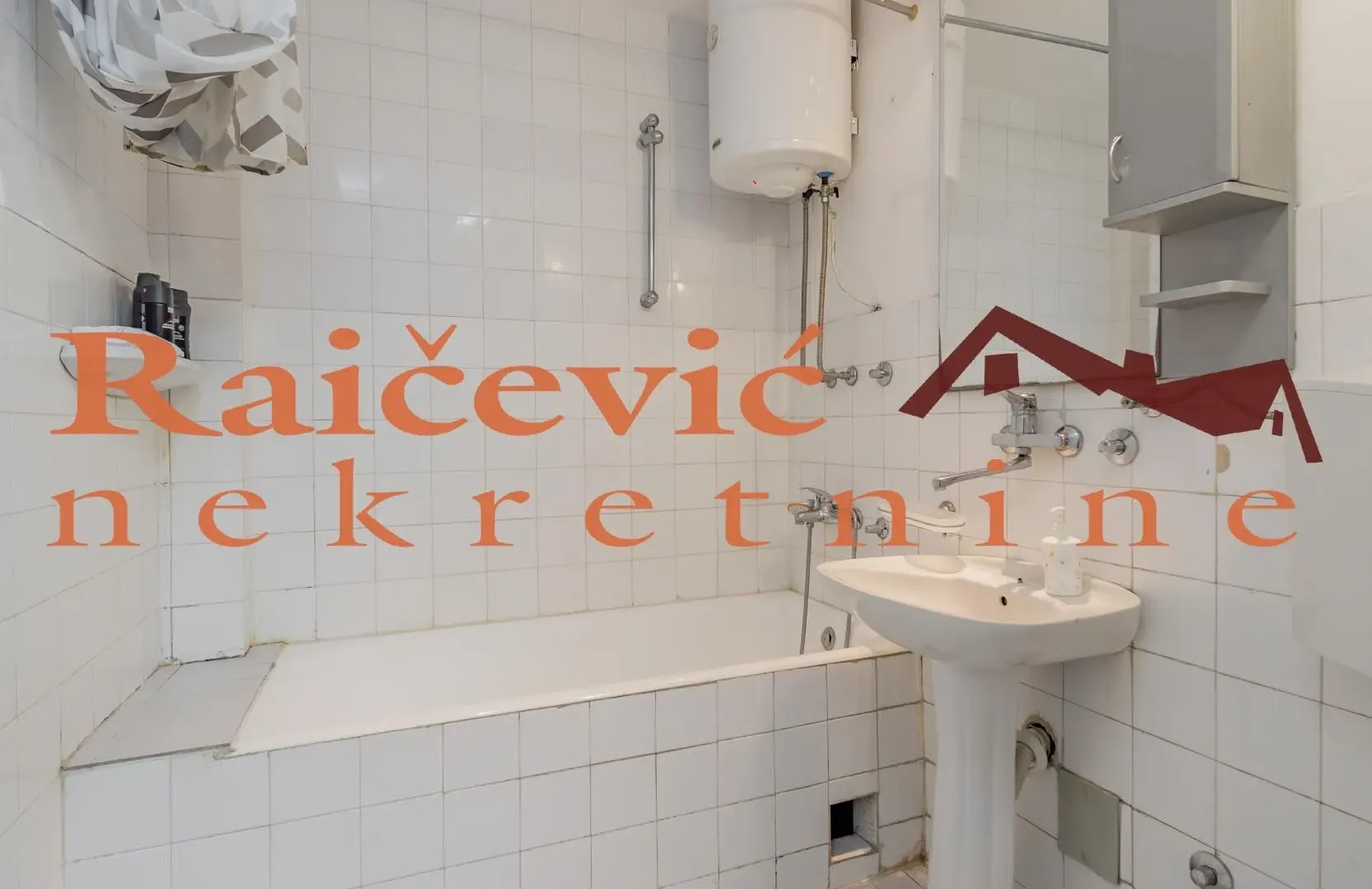 Prodaja, trosoban stan, 86m², Novi Beograd Sve Podlokacije, Beograd