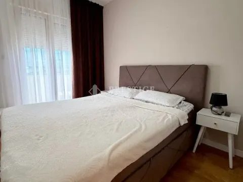 Rent, one bedroom apartment, 50m², Central Point, Podgorica - image 7