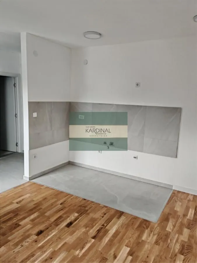 Prodaja, jednosoban stan, 36m², Grbavica, Novi Sad Sve Podlokacije