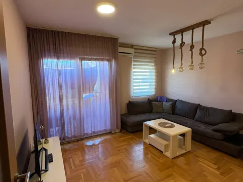 Rent, one bedroom apartment, 43m², Zabjelo, Podgorica - image 2