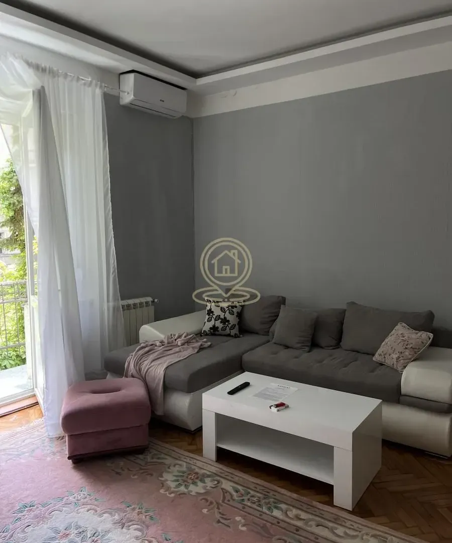 Rent, two bedroom apartment, 51m², Vračar Sve Podlokacije, Beograd