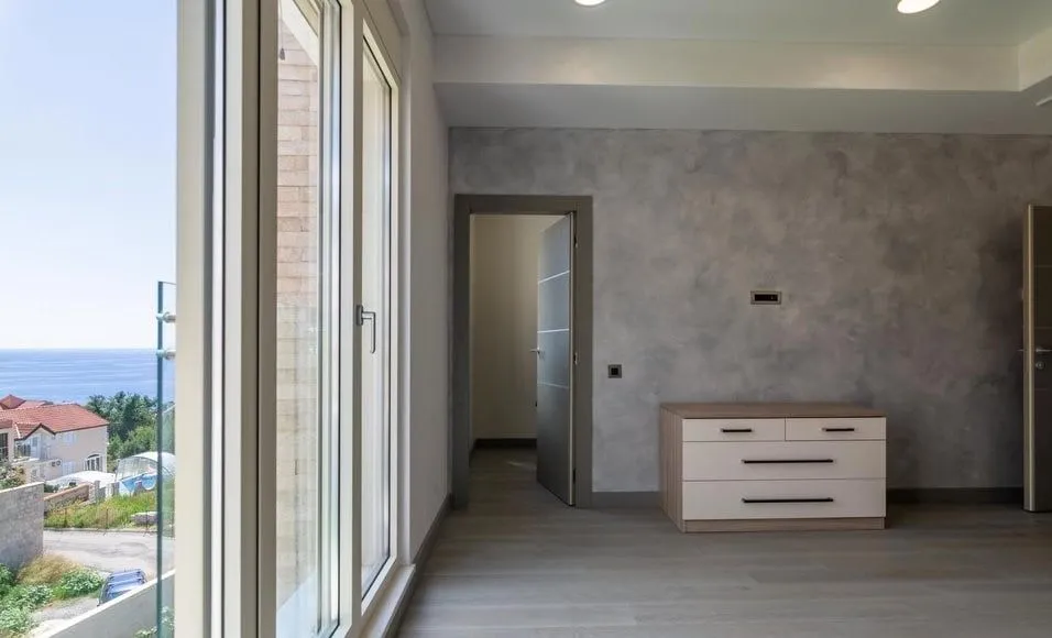 Sale, house, 400m², Bečići, Budva