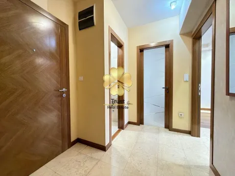 Izdavanje, dvosoban stan, 75m², Centar, Podgorica - image 7