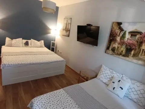 Izdavanje, jednosoban stan, 41m², Bečići, Budva - image 6