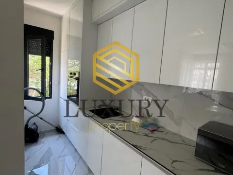 Rent, two bedroom apartment, 57m², Central Point, Podgorica - image 8