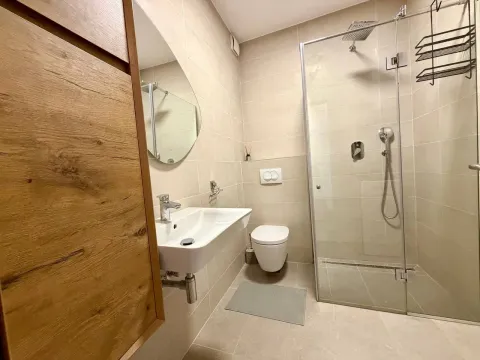 Prodaja, dvosoban stan, 47m², Centar, Budva - image 2