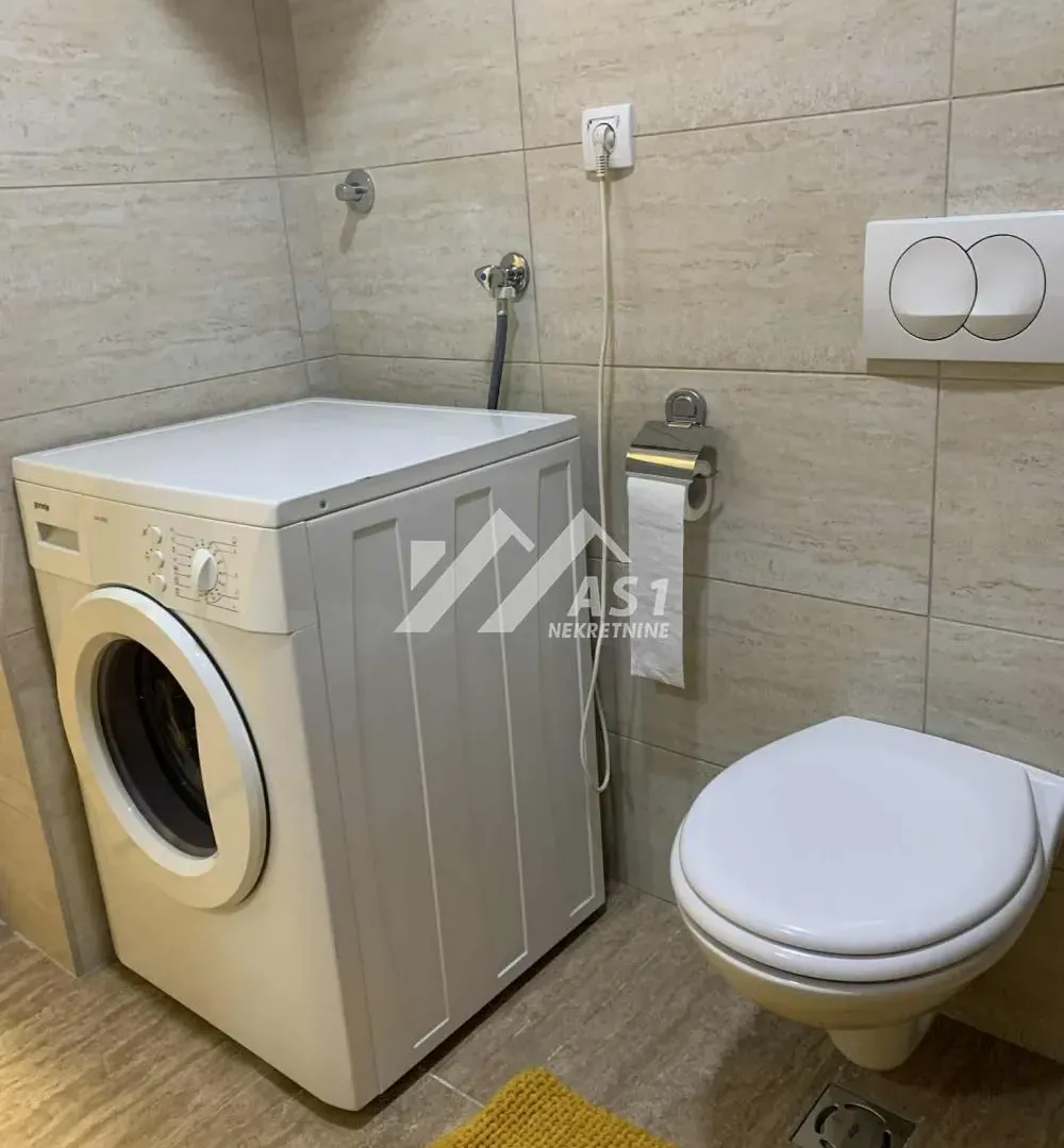 Izdavanje, stan, 33m², Spens, Novi Sad Sve Podlokacije