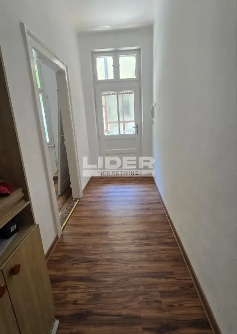 Prodaja, dvosoban stan, 68m², Južni Bulevar, Vračar Sve Podlokacije