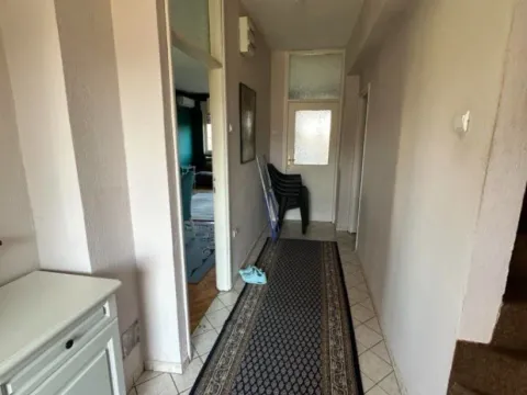 Izdavanje, kuća, 140m², Farmaci, Podgorica - image 7