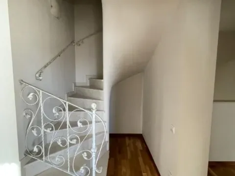 Prodaja, kuća, 201m², Topla, Herceg Novi - image 30