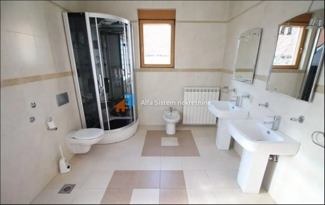 Izdavanje, kuća, 600m², Savski Venac, Beograd