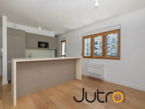 Sale, three bedroom apartment, 90m², Tološka šuma, Podgorica - image 11