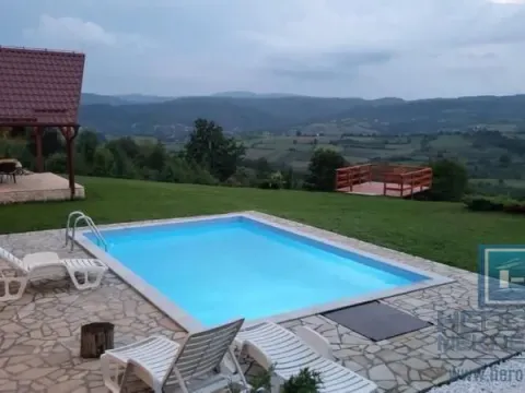 Prodaja, kuća, 228m², Velike Pčelice, Kragujevac - image 2