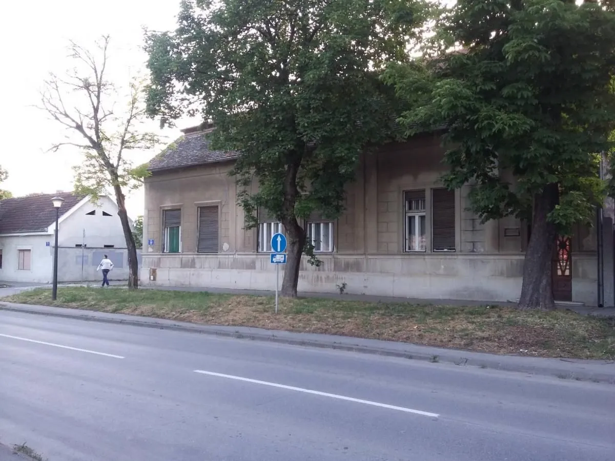 Sale, house, 385m², Centar, Bačka Topola