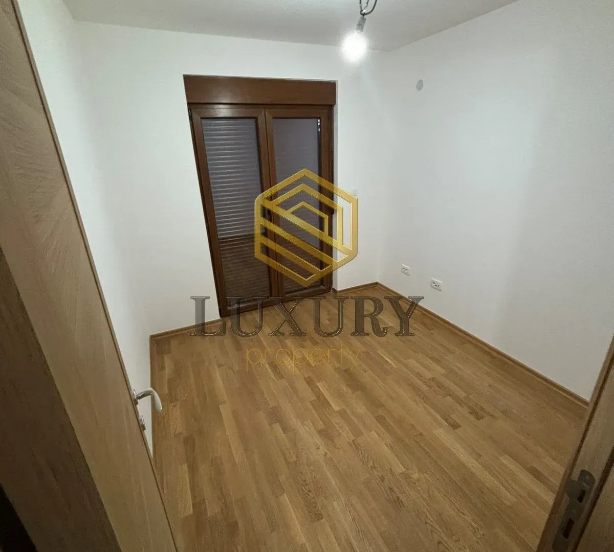 Rent, two bedroom apartment, 56m², Stari Aerodrom, Podgorica