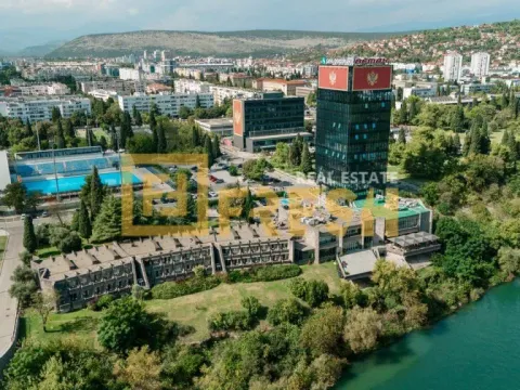 Izdavanje, poslovni prostor, 100m², Preko Morače, Podgorica