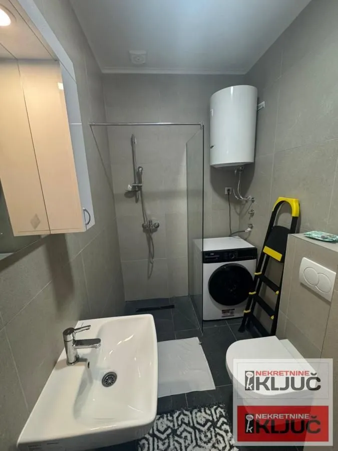 Izdavanje, jednosoban stan, 49m², Telep, Novi Sad Sve Podlokacije