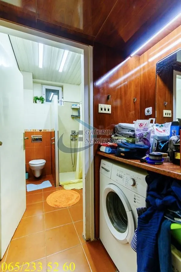 Prodaja, dvosoban stan, 62m², Vračar Sve Podlokacije, Beograd