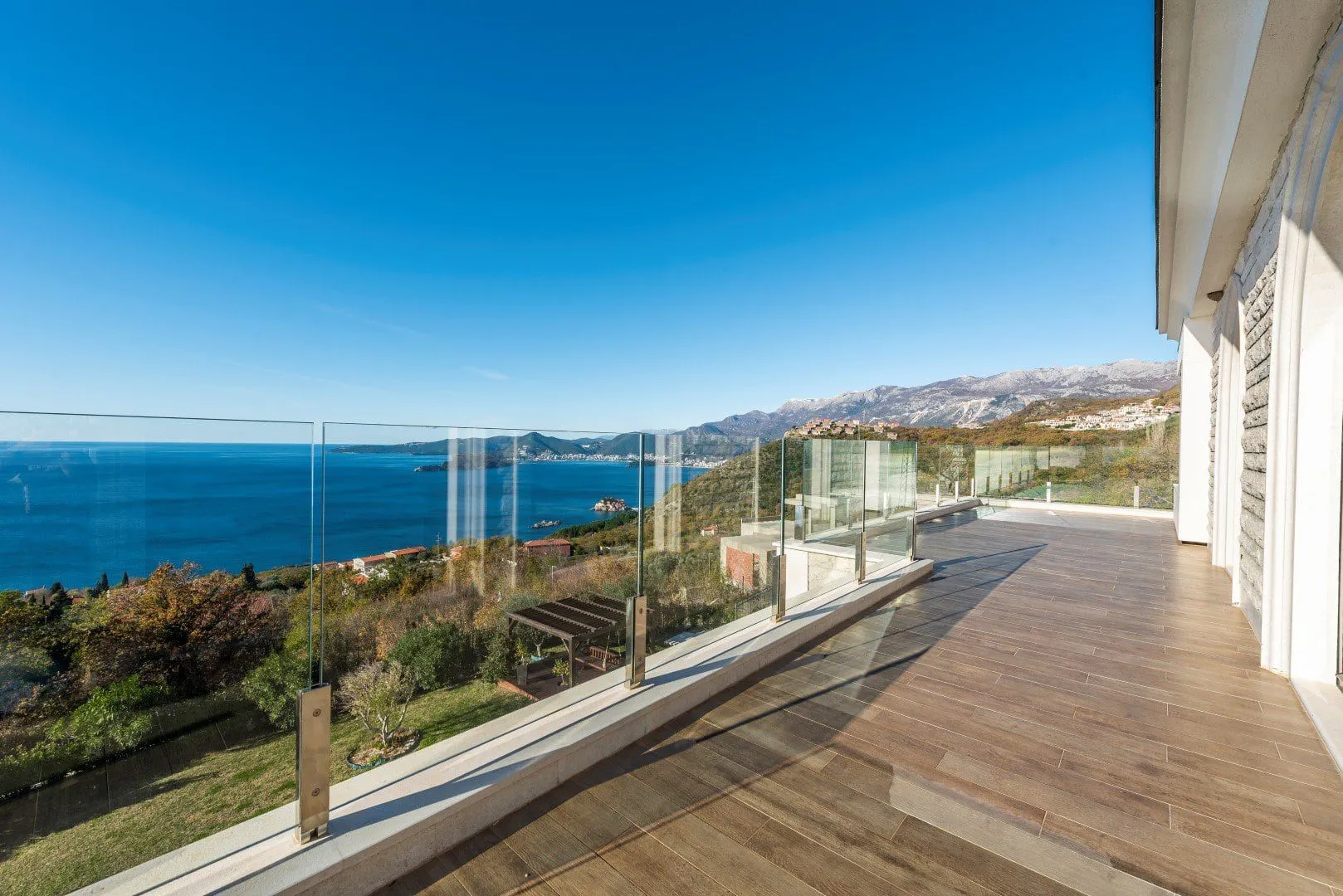 Sale, house, 496m², Blizikuće, Budva