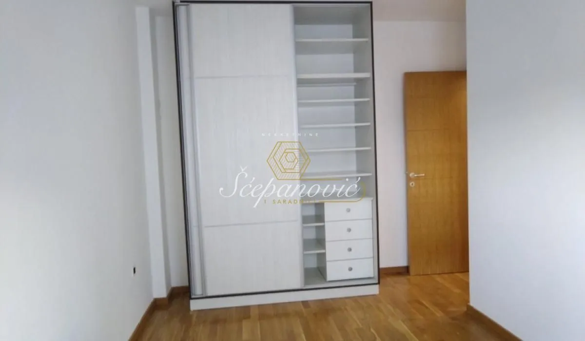Prodaja, stan, 52m², Sajam, Novi Sad Sve Podlokacije