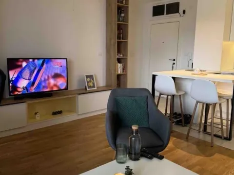 Izdavanje, jednosoban stan, 2m², Telep, Novi Sad Sve Podlokacije