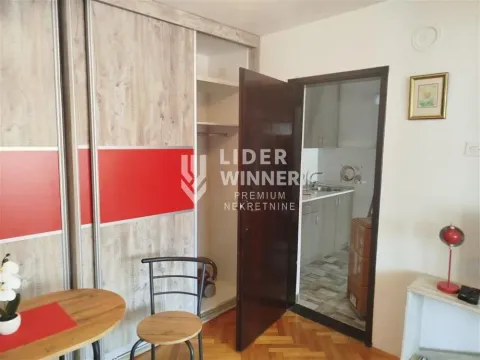 Prodaja, jednosoban stan, 37m², Slavujev Venac, Zvezdara Sve Podlokacije - image 9