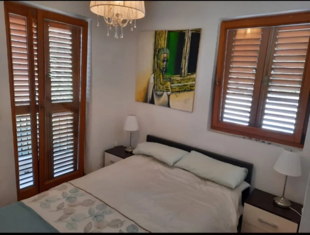 Prodaja, dvosoban stan, 59m², Dobrota, Kotor