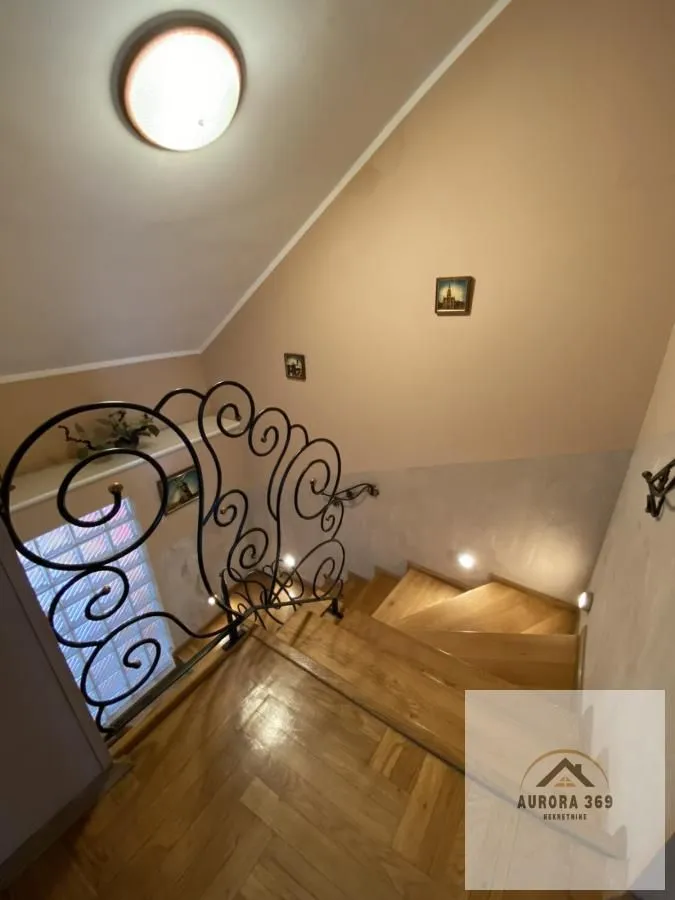 Prodaja, trosoban stan, 100m², Betanija, Novi Sad Sve Podlokacije