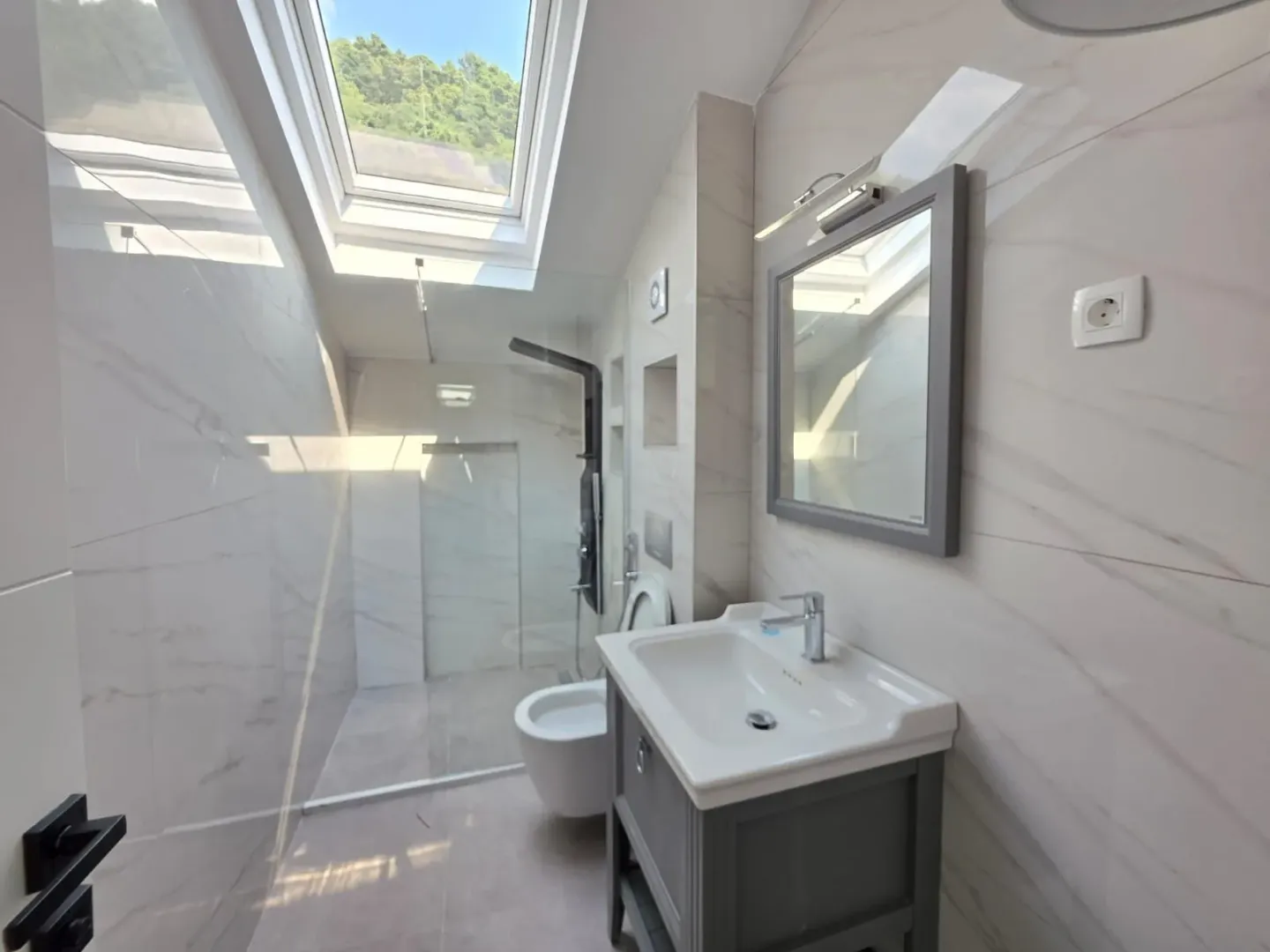 Prodaja, jednosoban stan, 42m², Budva, Crna Gora