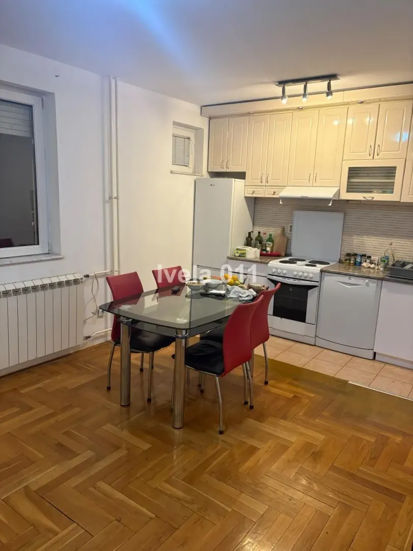 Prodaja, trosoban stan, 71m², Voždovac Sve Podlokacije, Beograd