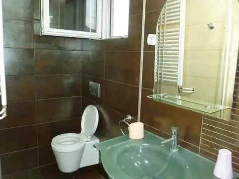 Prodaja, četvorosoban stan, 141m², Lion, Zvezdara Sve Podlokacije - image 10