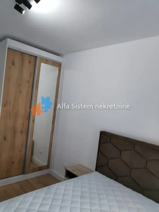 Rent, two bedroom apartment, 52m², Novi Beograd Blok 65, Novi Beograd Sve Podlokacije