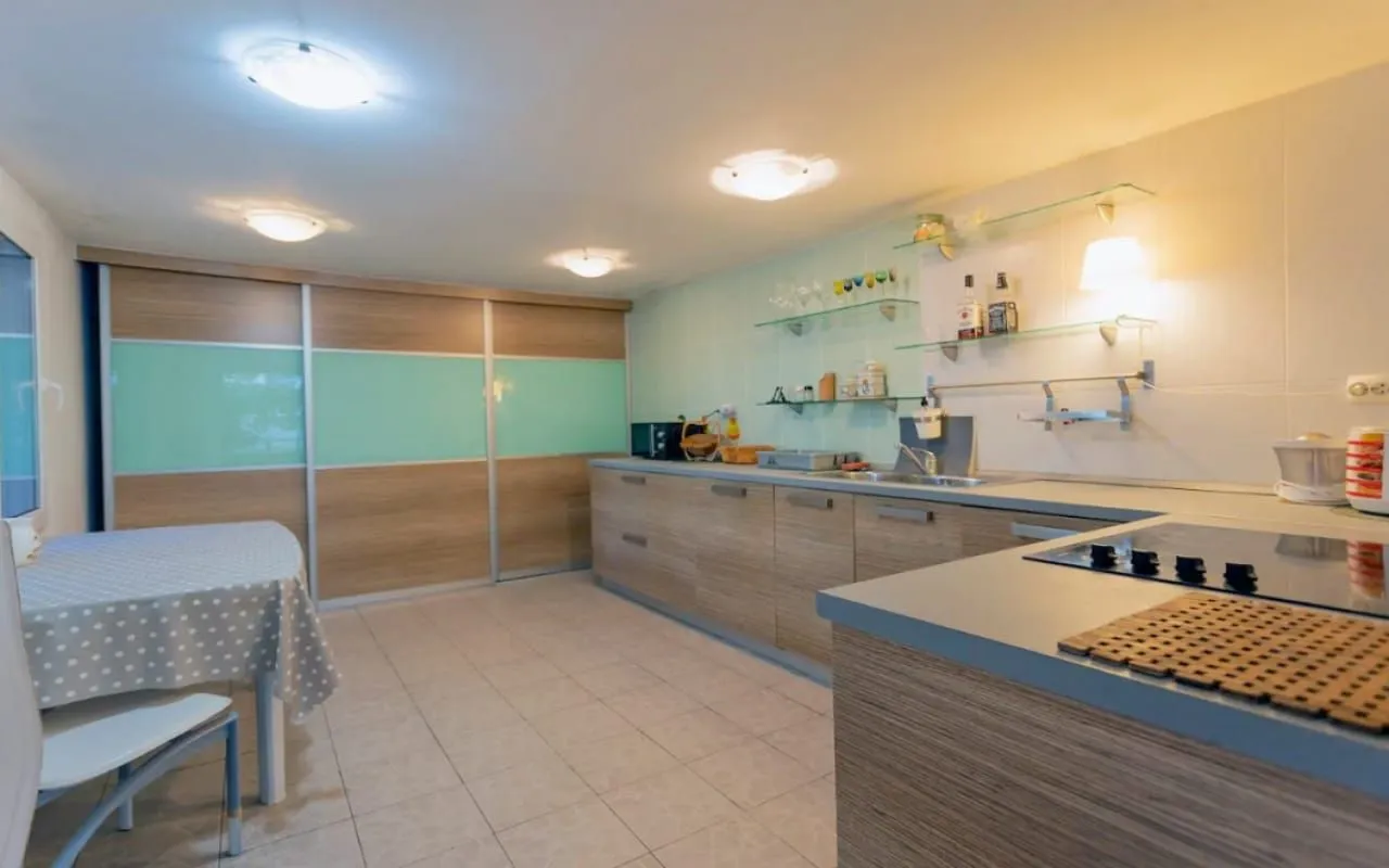 Prodaja, kuća, 263m², Prčanj, Kotor