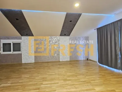 Sale, house, 216m², Danilovgrad, Crna Gora - image 17