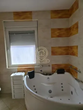 Izdavanje, dvosoban stan, 95m², Grbavica, Novi Sad Sve Podlokacije - image 2