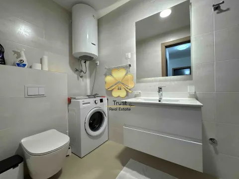 Izdavanje, dvosoban stan, 70m², Master Kvart, Podgorica - image 16