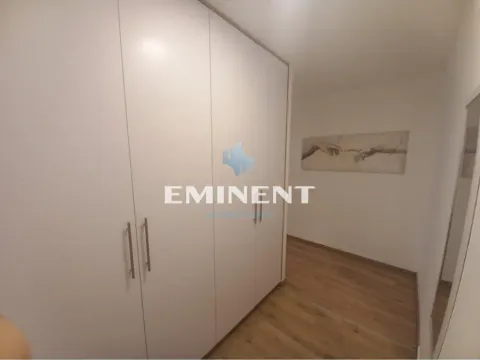 Izdavanje, trosoban stan, 67m², Novi Beograd Blok 70, Novi Beograd Sve Podlokacije - image 10