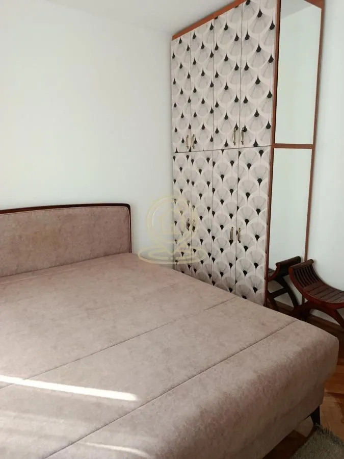 Izdavanje, jednosoban stan, 47m², Bulevar Oslobodjenja, Novi Sad Sve Podlokacije