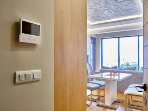 Sale, one bedroom apartment, 44m², Bečići, Budva - image 3