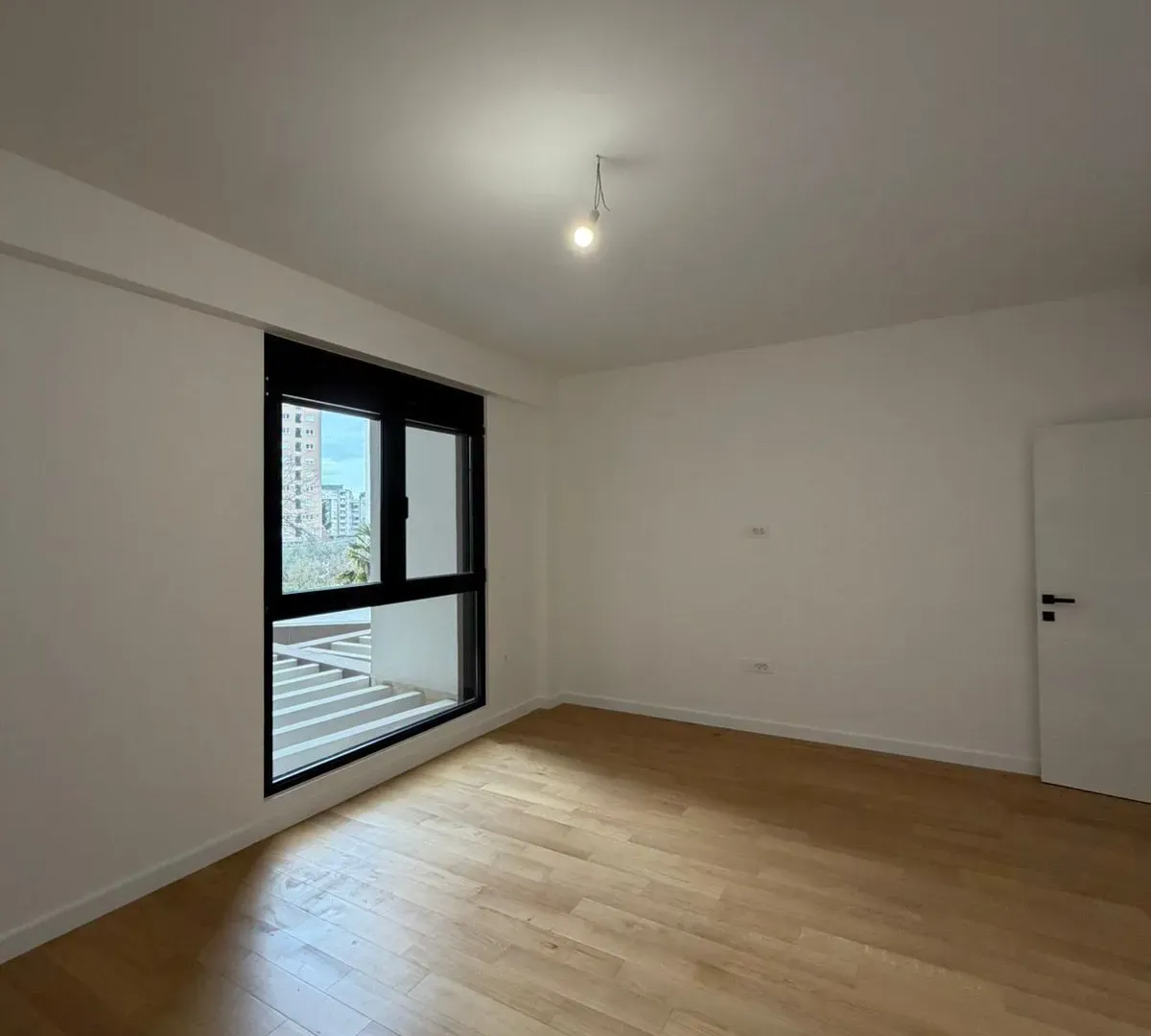 Prodaja, jednosoban stan, 54m², Centar, Bar